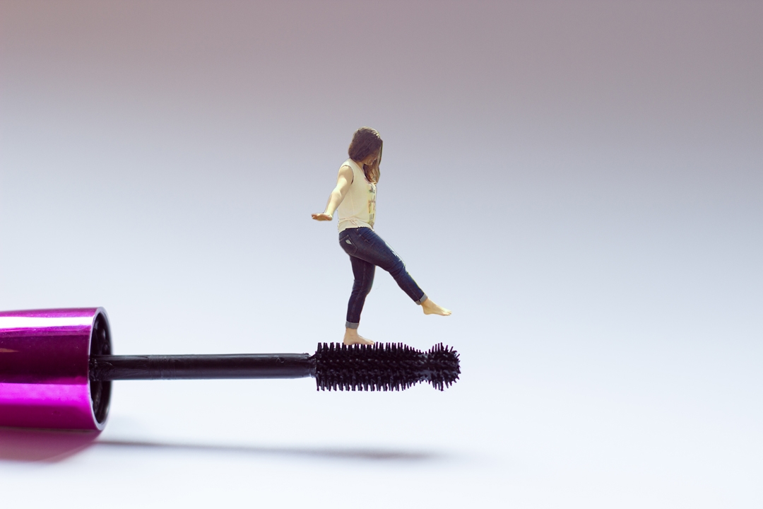 Composing Mascara